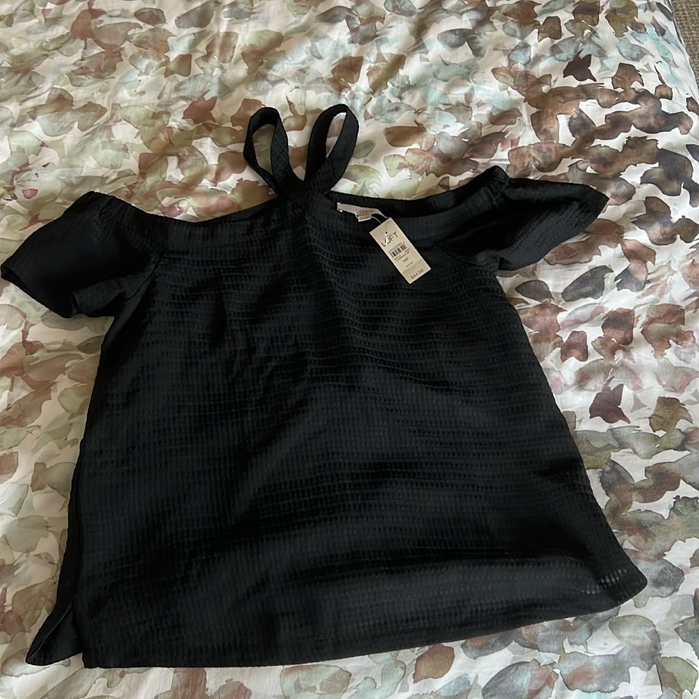 Loft, off the shoulder short sleeve shirt, blouse